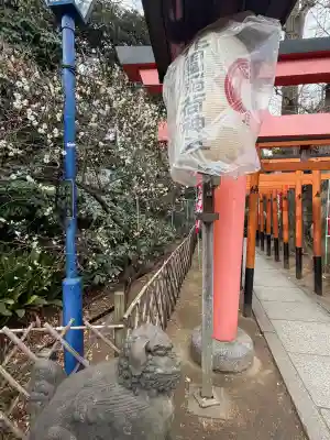 花園稲荷神社の{uncategorized: "未分類", other: "その他", undefined: "問題あり", building: "その他建物", grave: "お墓", sacred_gate: "鳥居", guardian: "狛犬", statue: "像", buddha: "仏像", history: "歴史", nature: "自然", garden: "庭園", animal: "動物", pagoda: "塔", temizu: "手水舎", mountain_gate: "山門・神門", sanctuary: "本殿・本堂", subordinate: "末社・摂社", art: "芸術", scenery: "景色", jizo: "地蔵", ema: "絵馬", goshuin: "御朱印", omikuji: "おみくじ", items: "授与品その他", amulet: "お守り", goshuincho: "御朱印帳", eats: "食事", festival: "お祭り", votive_dance: "神楽", shichigosan: "七五三参", wedding: "結婚式", experience: "体験その他", initially: "初詣", around: "周辺", anti_infection: "感染症対策"}