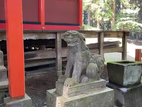 三嶽神社の狛犬