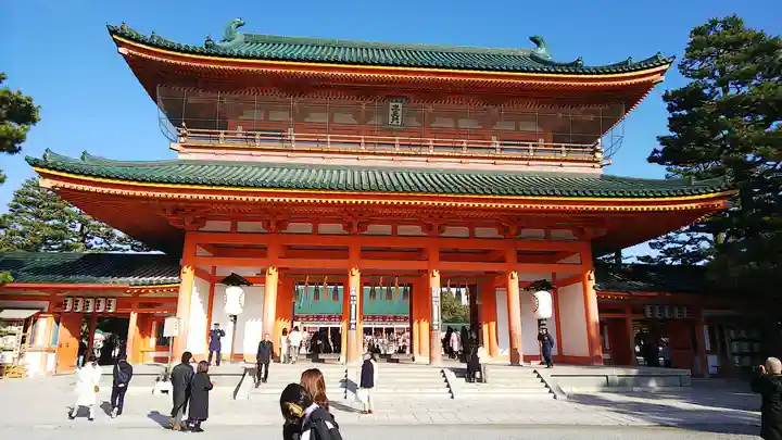 平安神宮の山門・神門