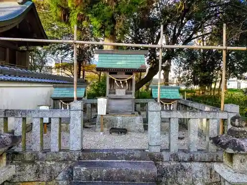 灰宝神社の末社