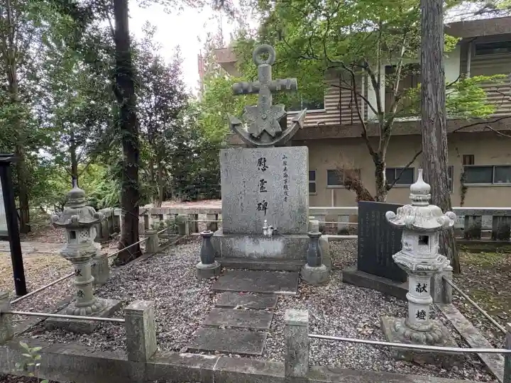 山梨縣護國神社(山梨県)