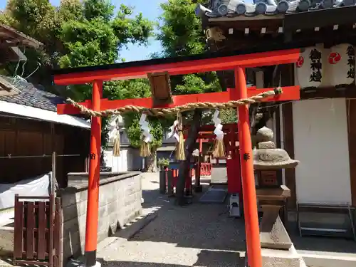 保利神社の末社