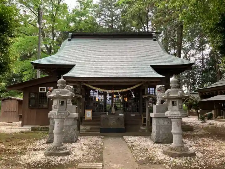 弓田香取神社の{uncategorized: "未分類", other: "その他", undefined: "問題あり", building: "その他建物", grave: "お墓", sacred_gate: "鳥居", guardian: "狛犬", statue: "像", buddha: "仏像", history: "歴史", nature: "自然", garden: "庭園", animal: "動物", pagoda: "塔", temizu: "手水舎", mountain_gate: "山門・神門", sanctuary: "本殿・本堂", subordinate: "末社・摂社", art: "芸術", scenery: "景色", jizo: "地蔵", ema: "絵馬", goshuin: "御朱印", omikuji: "おみくじ", items: "授与品その他", amulet: "お守り", goshuincho: "御朱印帳", eats: "食事", festival: "お祭り", votive_dance: "神楽", shichigosan: "七五三参", wedding: "結婚式", experience: "体験その他", initially: "初詣", around: "周辺", anti_infection: "感染症対策"}