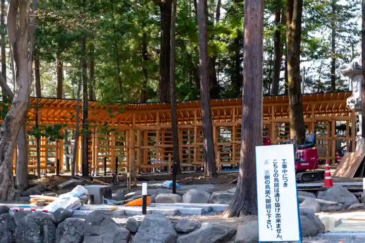 諏訪大社下社秋宮(長野県)