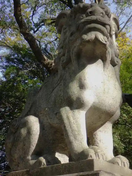 白山神社(二子町)の狛犬