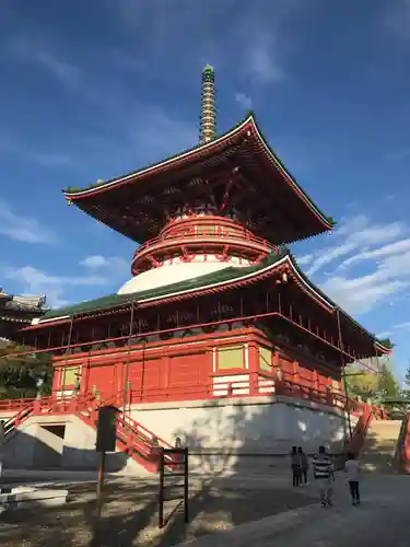 成田山新勝寺の塔