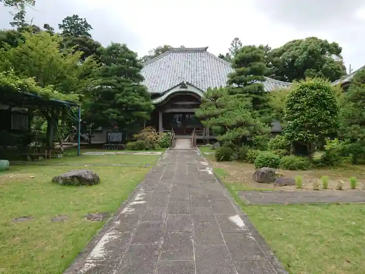 蓮華寺の本殿・本堂