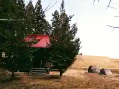 稲荷神社の本殿