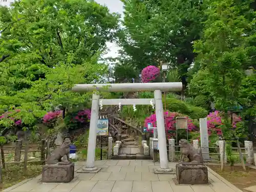 鳩森八幡神社(東京都)