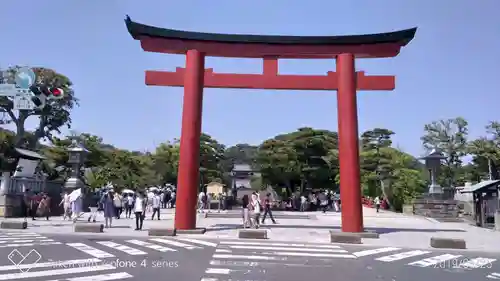 鶴岡八幡宮の鳥居