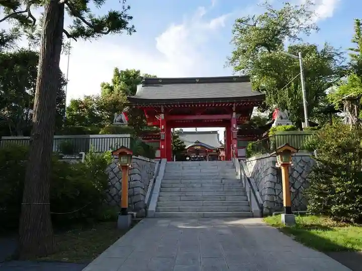 東伏見稲荷神社の山門・神門