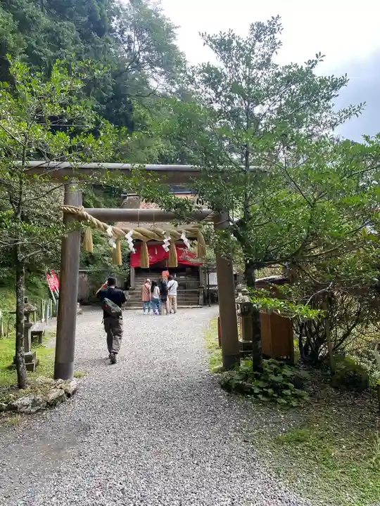 三柱神社(奈良県)