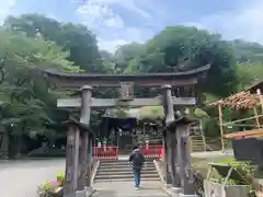 高尾山麓氷川神社(東京都)