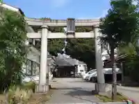 天沼熊野神社の鳥居