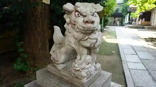 銀杏岡八幡神社の狛犬