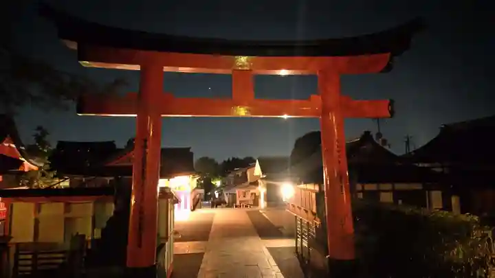 伏見稲荷大社(京都府)