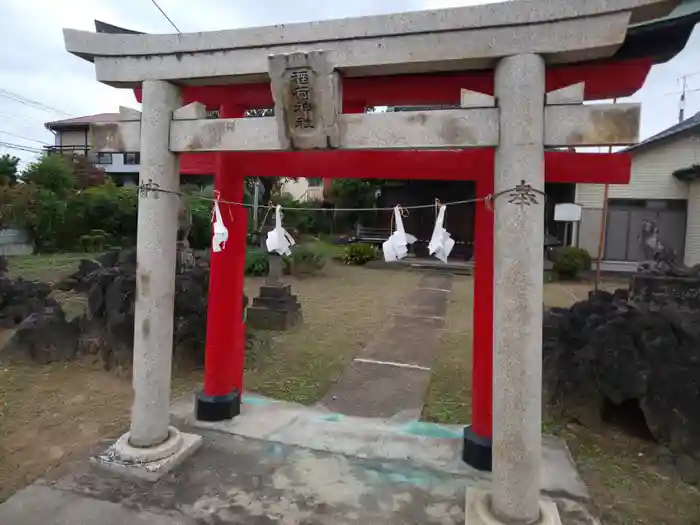 稲荷神社の鳥居