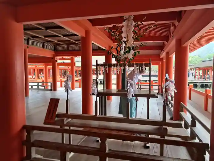 厳島神社(広島県)