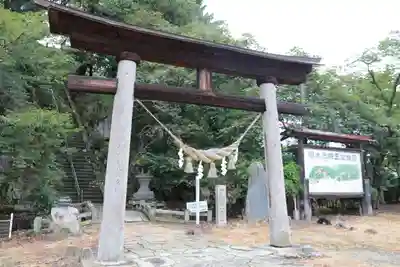 田村神社の鳥居