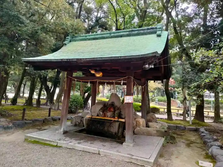 豊國神社の手水舎