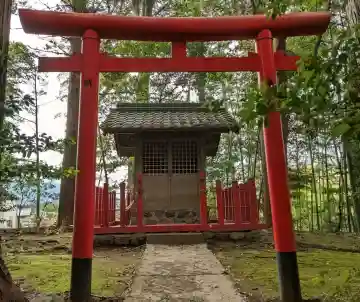 尾白稲荷神社(岐阜県)