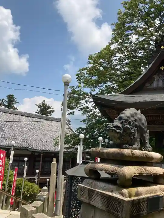 能勢妙見山(真如寺境外仏堂)の狛犬