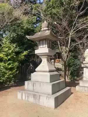 河内國魂神社の{uncategorized: "未分類", other: "その他", undefined: "問題あり", building: "その他建物", grave: "お墓", sacred_gate: "鳥居", guardian: "狛犬", statue: "像", buddha: "仏像", history: "歴史", nature: "自然", garden: "庭園", animal: "動物", pagoda: "塔", temizu: "手水舎", mountain_gate: "山門・神門", sanctuary: "本殿・本堂", subordinate: "末社・摂社", art: "芸術", scenery: "景色", jizo: "地蔵", ema: "絵馬", goshuin: "御朱印", omikuji: "おみくじ", items: "授与品その他", amulet: "お守り", goshuincho: "御朱印帳", eats: "食事", festival: "お祭り", votive_dance: "神楽", shichigosan: "七五三参", wedding: "結婚式", experience: "体験その他", initially: "初詣", around: "周辺", anti_infection: "感染症対策"}
