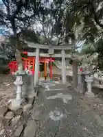 名島豊川稲荷神社の{uncategorized: "未分類", other: "その他", undefined: "問題あり", building: "その他建物", grave: "お墓", sacred_gate: "鳥居", guardian: "狛犬", statue: "像", buddha: "仏像", history: "歴史", nature: "自然", garden: "庭園", animal: "動物", pagoda: "塔", temizu: "手水舎", mountain_gate: "山門・神門", sanctuary: "本殿・本堂", subordinate: "末社・摂社", art: "芸術", scenery: "景色", jizo: "地蔵", ema: "絵馬", goshuin: "御朱印", omikuji: "おみくじ", items: "授与品その他", amulet: "お守り", goshuincho: "御朱印帳", eats: "食事", festival: "お祭り", votive_dance: "神楽", shichigosan: "七五三参", wedding: "結婚式", experience: "体験その他", initially: "初詣", around: "周辺", anti_infection: "感染症対策"}