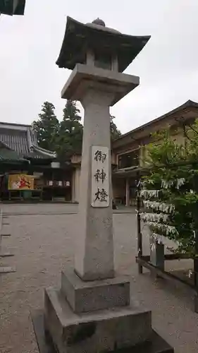 箭弓稲荷神社の塔