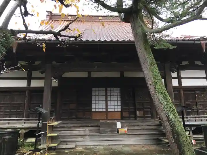 願念寺の本殿・本堂