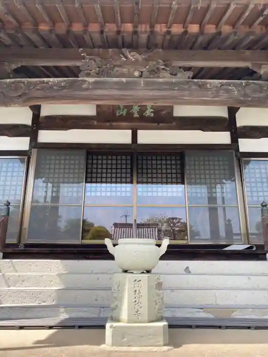 阿弥陀寺の本殿・本堂