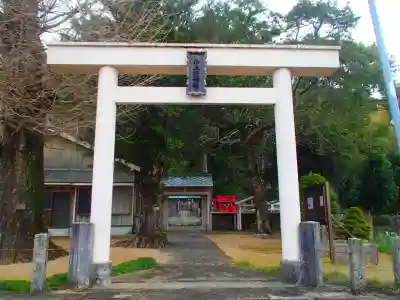 烏止野神社の鳥居