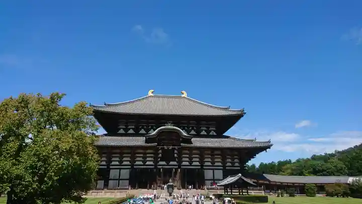 東大寺の本殿・本堂