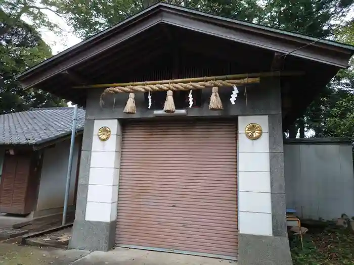 倉見神社の建物その他