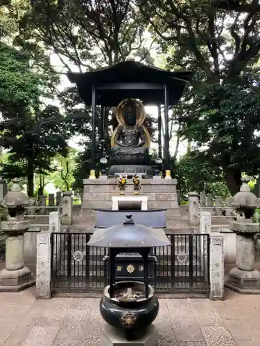 瀧泉寺（目黒不動尊）の仏像