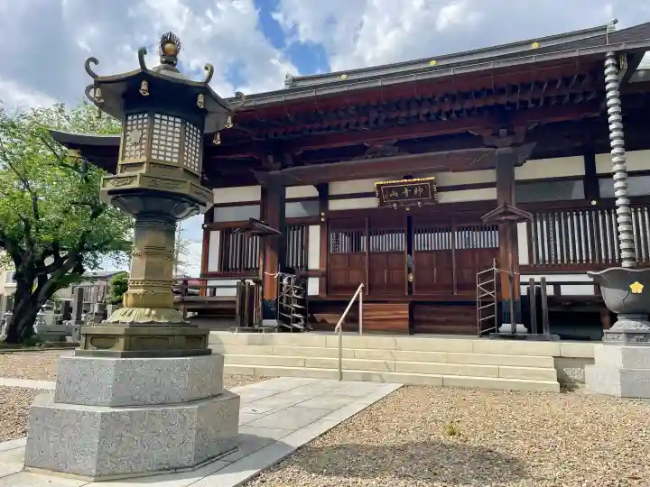 薬王院の{uncategorized: "未分類", other: "その他", undefined: "問題あり", building: "その他建物", grave: "お墓", sacred_gate: "鳥居", guardian: "狛犬", statue: "像", buddha: "仏像", history: "歴史", nature: "自然", garden: "庭園", animal: "動物", pagoda: "塔", temizu: "手水舎", mountain_gate: "山門・神門", sanctuary: "本殿・本堂", subordinate: "末社・摂社", art: "芸術", scenery: "景色", jizo: "地蔵", ema: "絵馬", goshuin: "御朱印", omikuji: "おみくじ", items: "授与品その他", amulet: "お守り", goshuincho: "御朱印帳", eats: "食事", festival: "お祭り", votive_dance: "神楽", shichigosan: "七五三参", wedding: "結婚式", experience: "体験その他", initially: "初詣", around: "周辺", anti_infection: "感染症対策"}