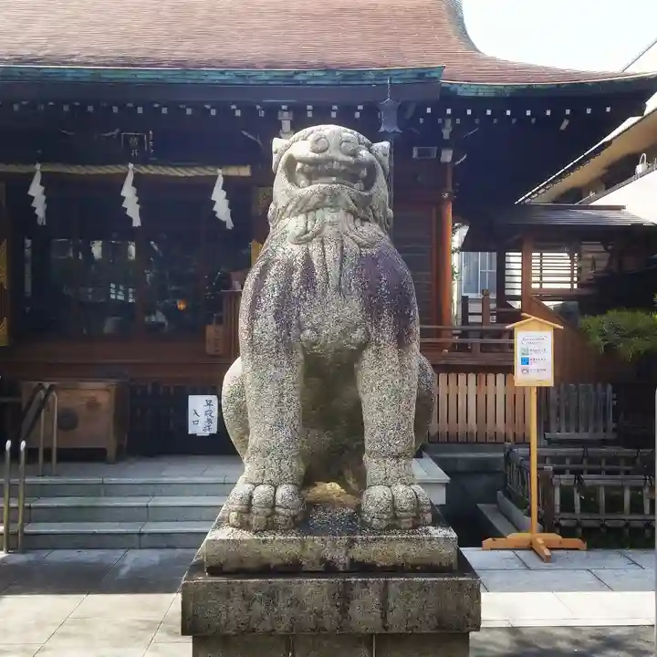 鎧神社の狛犬