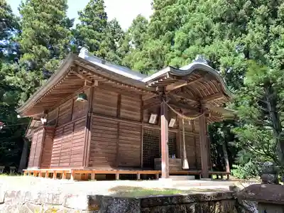 大雷神社の本殿・本堂