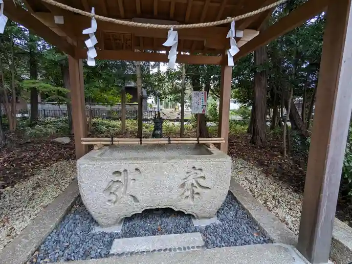 八幡神社の手水舎