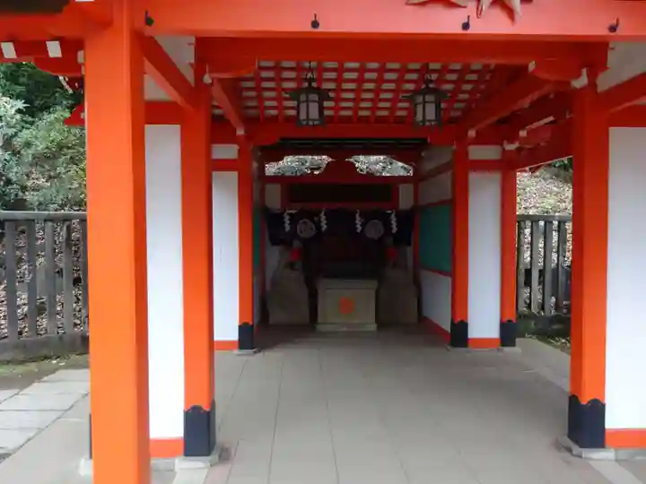根津神社の末社・摂社