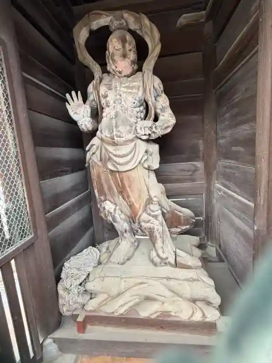 大願寺の{uncategorized: "未分類", other: "その他", undefined: "問題あり", building: "その他建物", grave: "お墓", sacred_gate: "鳥居", guardian: "狛犬", statue: "像", buddha: "仏像", history: "歴史", nature: "自然", garden: "庭園", animal: "動物", pagoda: "塔", temizu: "手水舎", mountain_gate: "山門・神門", sanctuary: "本殿・本堂", subordinate: "末社・摂社", art: "芸術", scenery: "景色", jizo: "地蔵", ema: "絵馬", goshuin: "御朱印", omikuji: "おみくじ", items: "授与品その他", amulet: "お守り", goshuincho: "御朱印帳", eats: "食事", festival: "お祭り", votive_dance: "神楽", shichigosan: "七五三参", wedding: "結婚式", experience: "体験その他", initially: "初詣", around: "周辺", anti_infection: "感染症対策"}