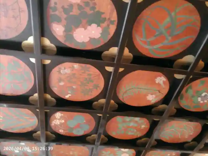 八幡神社松平東照宮の{uncategorized: "未分類", other: "その他", undefined: "問題あり", building: "その他建物", grave: "お墓", sacred_gate: "鳥居", guardian: "狛犬", statue: "像", buddha: "仏像", history: "歴史", nature: "自然", garden: "庭園", animal: "動物", pagoda: "塔", temizu: "手水舎", mountain_gate: "山門・神門", sanctuary: "本殿・本堂", subordinate: "末社・摂社", art: "芸術", scenery: "景色", jizo: "地蔵", ema: "絵馬", goshuin: "御朱印", omikuji: "おみくじ", items: "授与品その他", amulet: "お守り", goshuincho: "御朱印帳", eats: "食事", festival: "お祭り", votive_dance: "神楽", shichigosan: "七五三参", wedding: "結婚式", experience: "体験その他", initially: "初詣", around: "周辺", anti_infection: "感染症対策"}