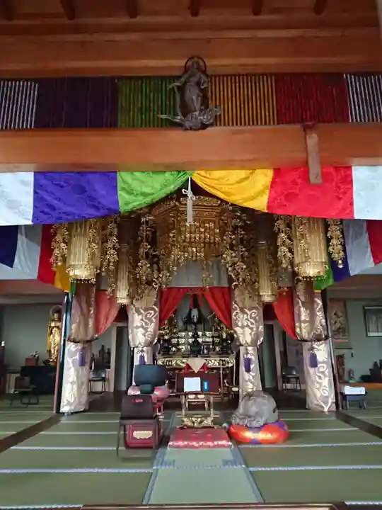 観音寺の本殿・本堂