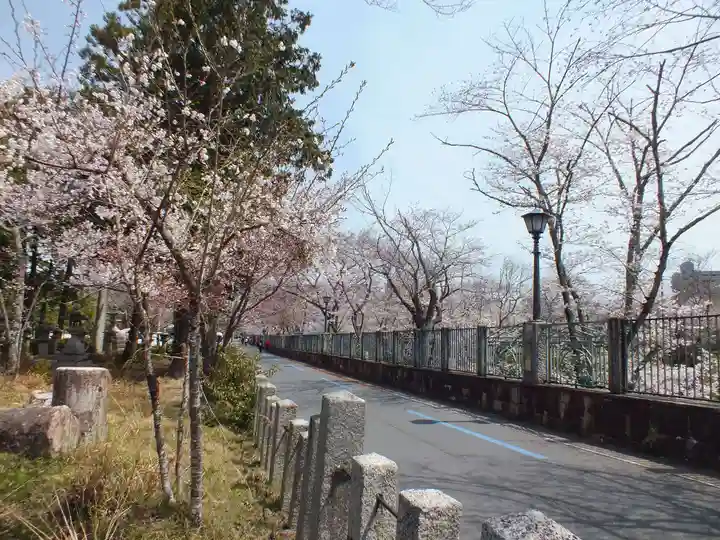 三尾神社(滋賀県)