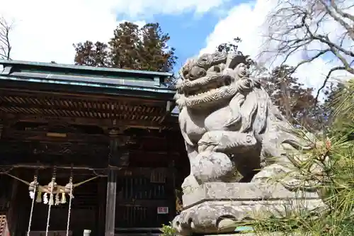 田村神社の狛犬