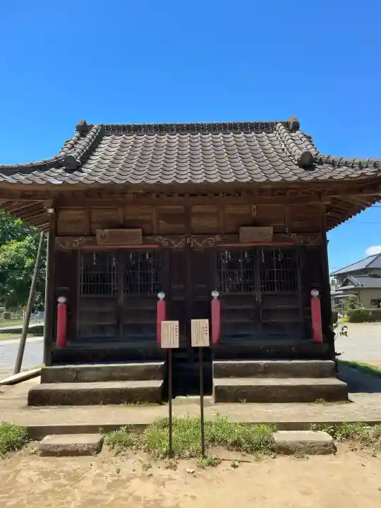 伏木香取神社の{uncategorized: "未分類", other: "その他", undefined: "問題あり", building: "その他建物", grave: "お墓", sacred_gate: "鳥居", guardian: "狛犬", statue: "像", buddha: "仏像", history: "歴史", nature: "自然", garden: "庭園", animal: "動物", pagoda: "塔", temizu: "手水舎", mountain_gate: "山門・神門", sanctuary: "本殿・本堂", subordinate: "末社・摂社", art: "芸術", scenery: "景色", jizo: "地蔵", ema: "絵馬", goshuin: "御朱印", omikuji: "おみくじ", items: "授与品その他", amulet: "お守り", goshuincho: "御朱印帳", eats: "食事", festival: "お祭り", votive_dance: "神楽", shichigosan: "七五三参", wedding: "結婚式", experience: "体験その他", initially: "初詣", around: "周辺", anti_infection: "感染症対策"}