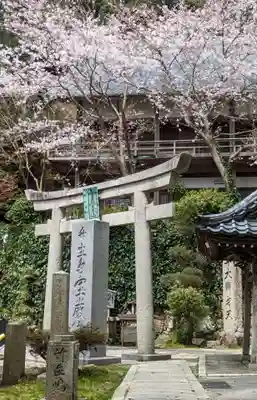 竹生島神社（都久夫須麻神社）(滋賀県)