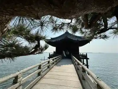 満月寺（浮御堂）の{uncategorized: "未分類", other: "その他", undefined: "問題あり", building: "その他建物", grave: "お墓", sacred_gate: "鳥居", guardian: "狛犬", statue: "像", buddha: "仏像", history: "歴史", nature: "自然", garden: "庭園", animal: "動物", pagoda: "塔", temizu: "手水舎", mountain_gate: "山門・神門", sanctuary: "本殿・本堂", subordinate: "末社・摂社", art: "芸術", scenery: "景色", jizo: "地蔵", ema: "絵馬", goshuin: "御朱印", omikuji: "おみくじ", items: "授与品その他", amulet: "お守り", goshuincho: "御朱印帳", eats: "食事", festival: "お祭り", votive_dance: "神楽", shichigosan: "七五三参", wedding: "結婚式", experience: "体験その他", initially: "初詣", around: "周辺", anti_infection: "感染症対策"}