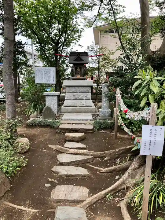所澤神明社の末社・摂社
