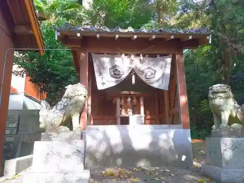 白山神社の末社・摂社